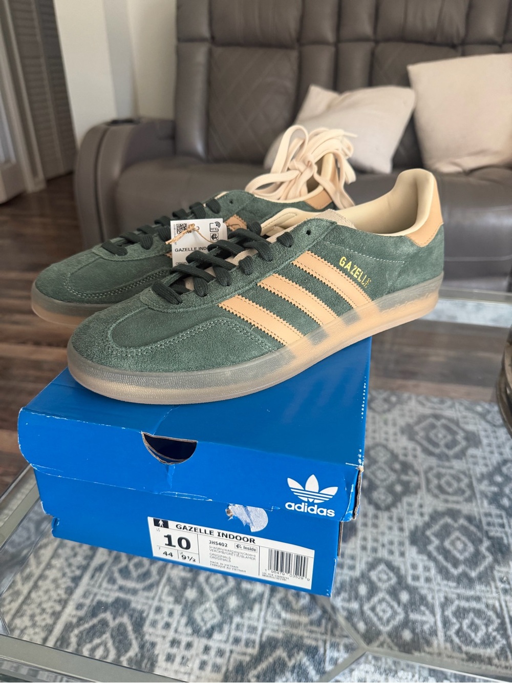 Adidas Gazelle Indoor Suede Men Sneakers in Green/Tan